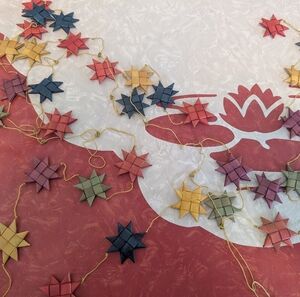 Vintage Woven Star and Garland HOLIDAY